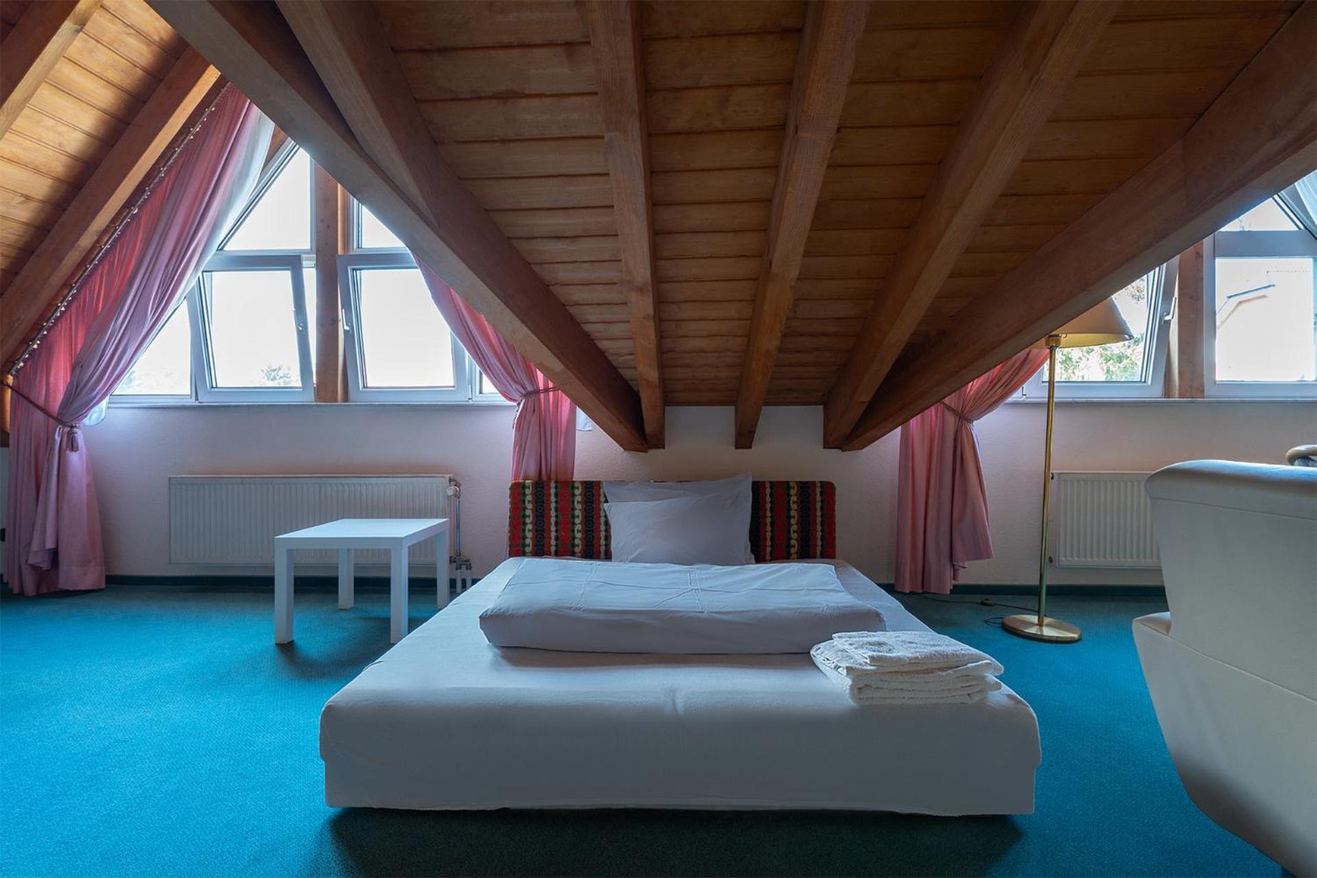Hotel Sonne Бад-Хомбург-фор-дер-Хёэ Экстерьер фото