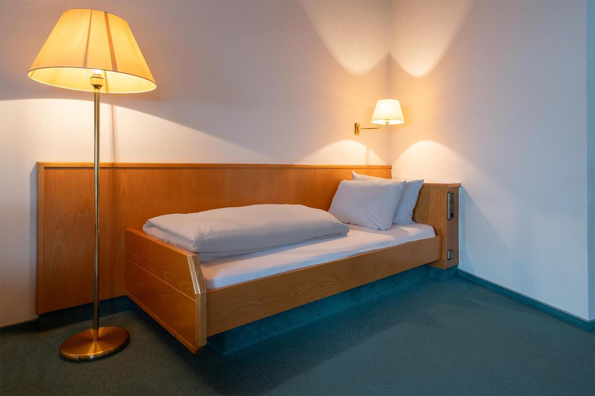 Hotel Sonne Бад-Хомбург-фор-дер-Хёэ Экстерьер фото